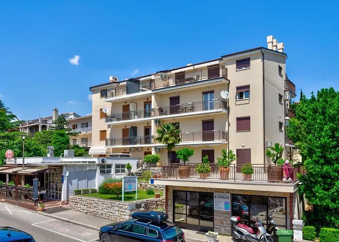Niko Apartmán